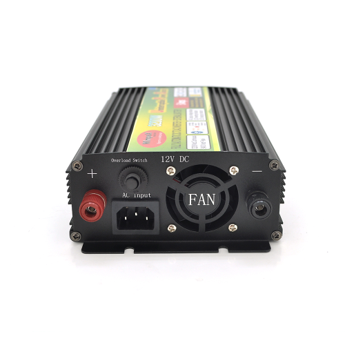 Інвертор напруги Wm-3200 (1900Вт) + Charge 8A, 12 / 220 з апроксимованою синусоїдою, 1 універсальна розетка + USB, клем + крокодили