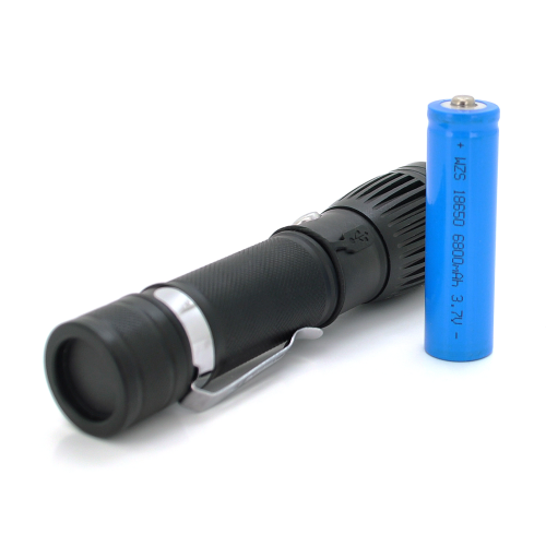 Ліхтарик ручний Watton WT-028, Cree T6+16SMD, 3 реж., ZOOM, 6800mAh акумулятор, зарядка microUSB, IP44. 135 х 30 х 20. BOX