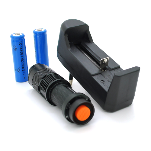 Ліхтар ручний KAMASTAR KM-82, 1LED CREE Q5, 3W, 3 режими, ZOOM, АА / 1300mah, Black, IP40, СЗУ, 82х26х26мм, BOX