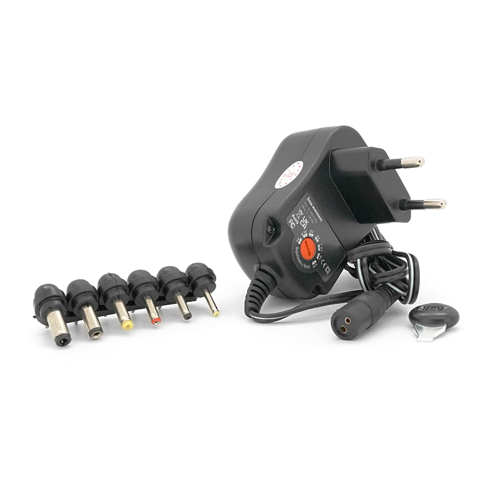 Універсальний БП Input 100V-240V 50-60Mhz, Output :3V-12V-2.A 24W, 6 Г-подібних роз'ємів 2.35*0.75/ 3.0*1.1/3.5*1.35/4.0*1.7 /5.5 BOX