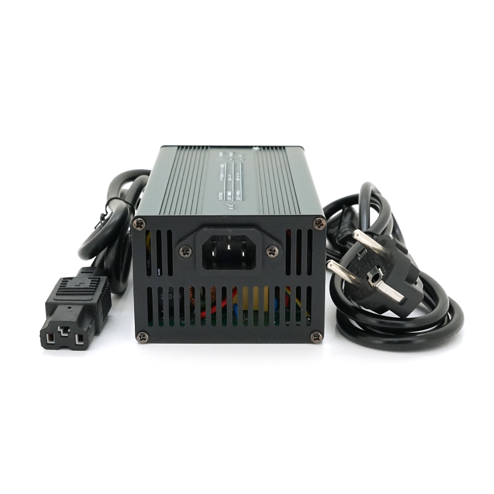 Зарядний пристрій для акумуляторів LiFePO4 48V(58,4V),16S,8A, 384 Вт, штекер Triangle plug (T-tipe / C13 / IEC). ,173x90x50mm. 1.5kg