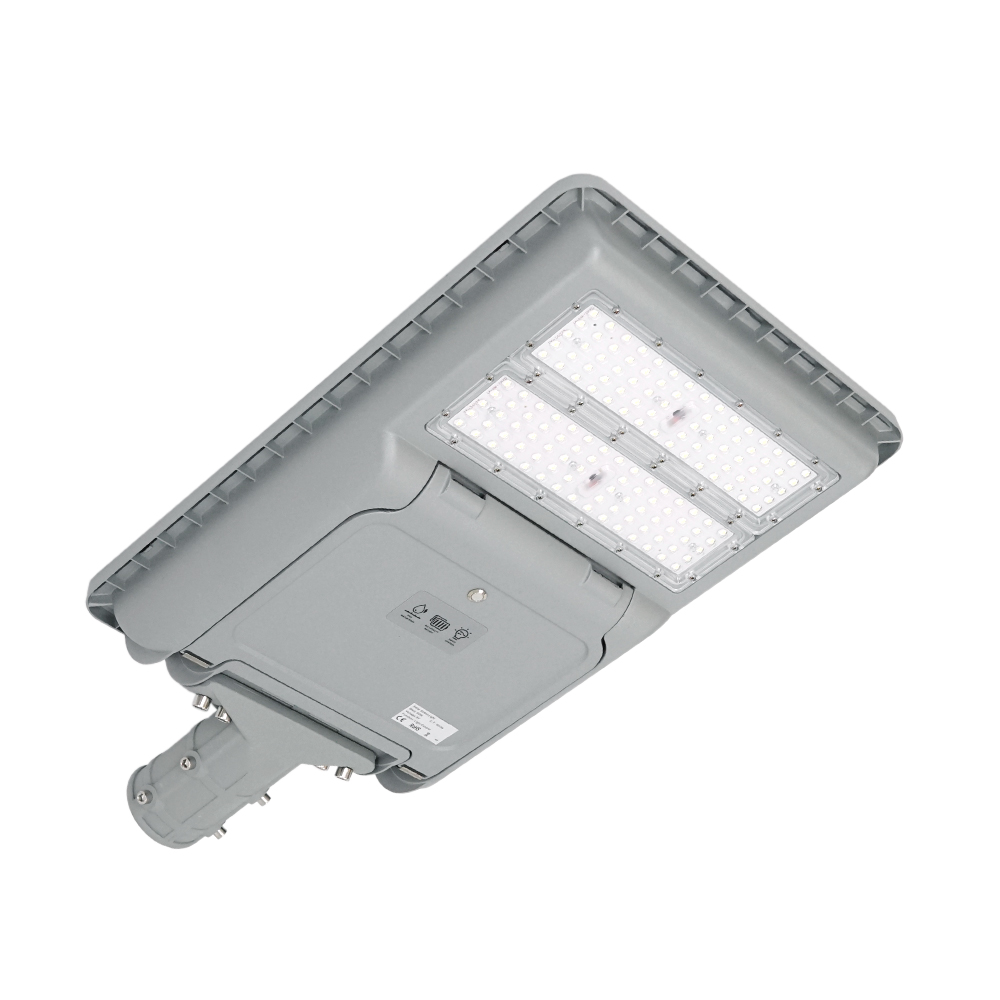 SOLAR LED-ліхтар Anern AN-ISSL-C-60W, 18V 30W, 144LED, 128WH LiFePO4, 150lm/w, 120°, заряд 6 ч, разряд 3 часа, IP66. Aluminium, 640*360*100mm