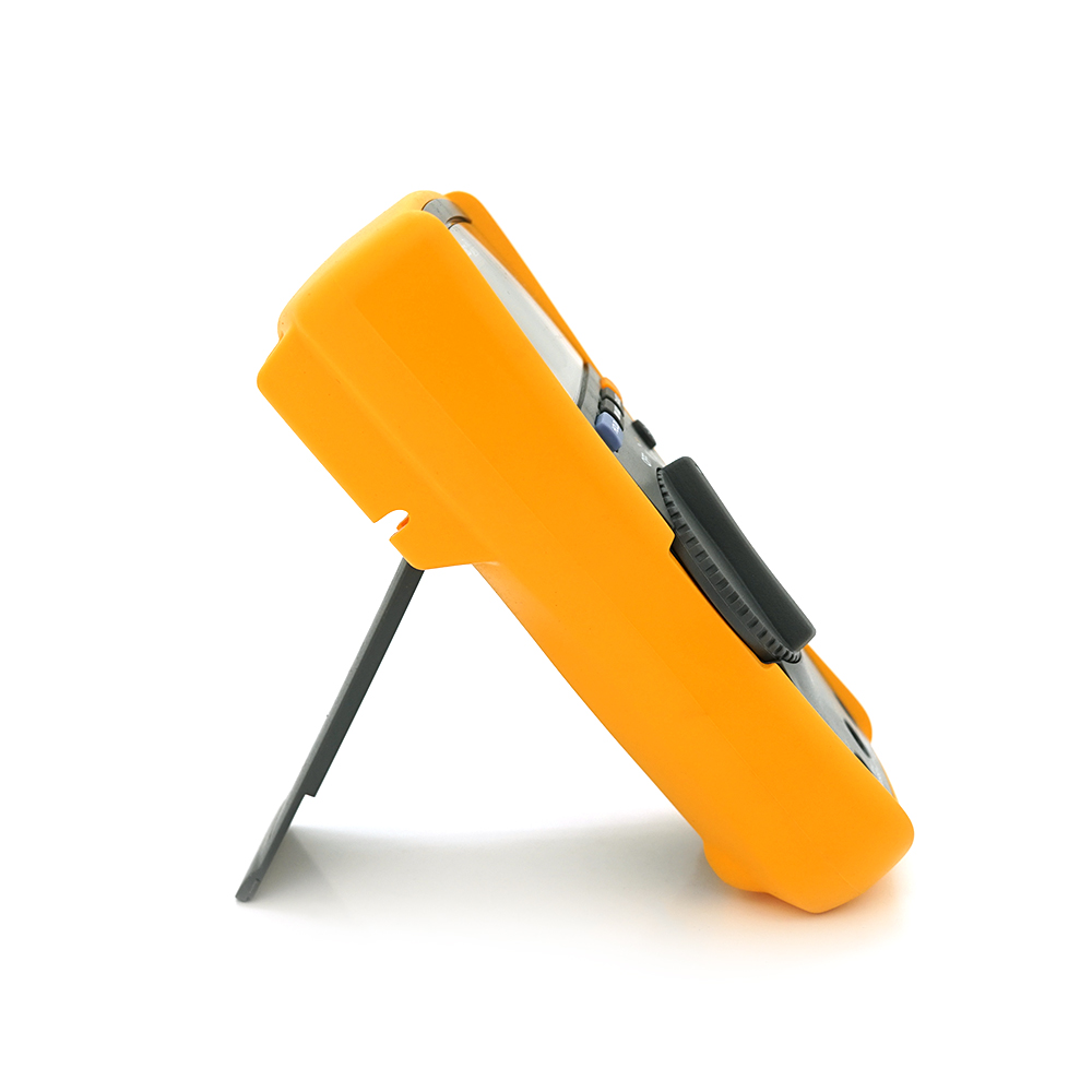 Мультиметр Fluke 115C. Вимірювання: V (AC / DC), A (AC / DC), Ω, C, Hz. Функції: True RMS, Data Hold, Min / Max, підсвічування, продзвонювання. 167x84x46 мм. 300 г