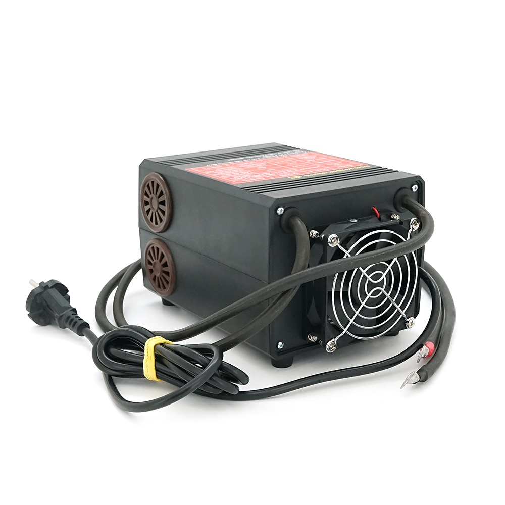 Пуско-зарядне ЗУ для LiFePO4 акумуляторів PZU А-100 12V (20-1000Ah) (MF, AGM, GEL, CA / CA, LiFePO4) 100А, 160-245V