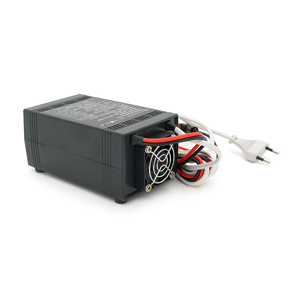 ЗУ для авто / мото акумуляторів MW-IZU12-25A(Ц) 12V з цифровим амперметром та регулятором струму до 25А, 150-250V, (MF, AGM, GEL, CA / CA, LiFePO4)