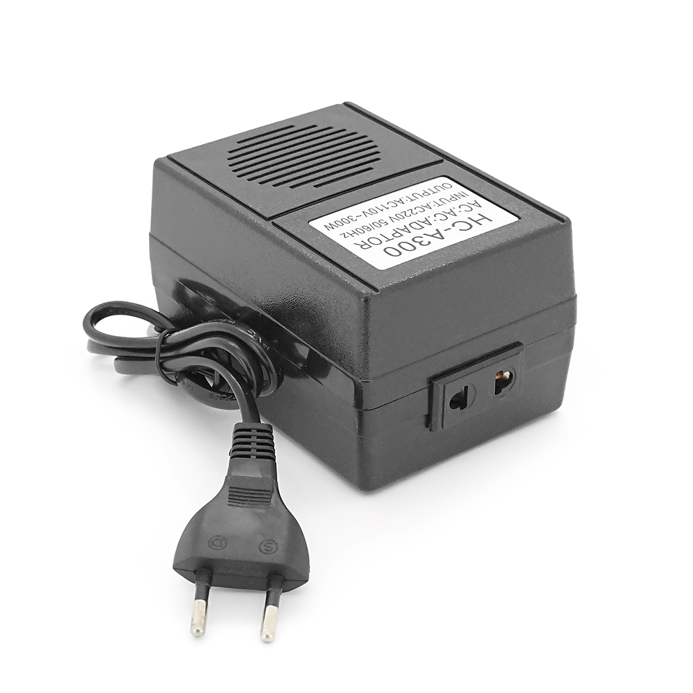 Перетворювач напруги трансформаторний 300W Input 220 V / Output 110V, + універсальна розетка